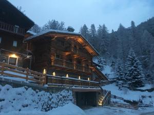 4478 Mountain Lodge зимой