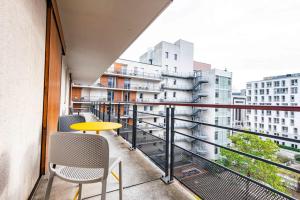 Ban công/sân hiên tại Apparthotel Le Hüb Grenoble