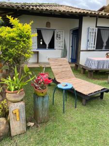 Un jardín fuera de CASA NO PERÓ - CABO FRIO