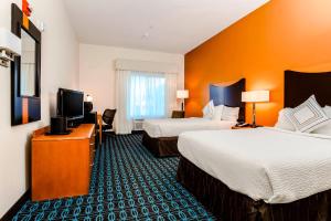 Cama ou camas em um quarto em Fairfield by Marriott Wilkes-Barre