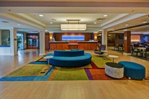 Predel za sedenje v nastanitvi Fairfield Inn and Suites by Marriott Naples