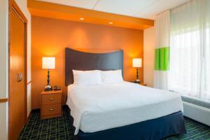 Vuode tai vuoteita majoituspaikassa Fairfield Inn & Suites Huntingdon Raystown Lake