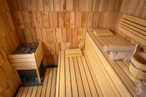 an overhead view of a sauna with two beds at ALPIK Chalets - Bohinj in Bohinj