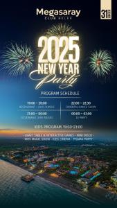 une affiche pour une fête du Nouvel An avec des feux d'artifice dans l'établissement Megasaray Club Belek, à Belek