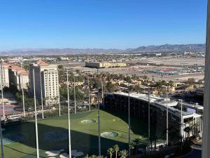 Linna Las Vegas üldine vaade või majutusasutusest Mgm One Bedroom Balcony And Studio Luxury Suites pildistatud vaade