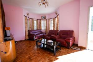 A seating area at AppleCreek