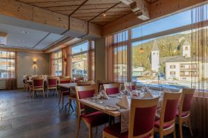 Restoran ili drugo mesto za obedovanje u objektu Sunstar Hotel Lenzerheide