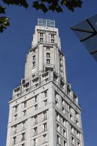 El edificio en el que está el departamento