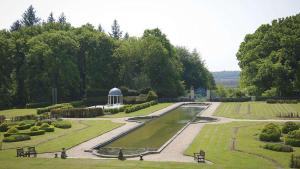 Um jardim em Rhinefield House Hotel