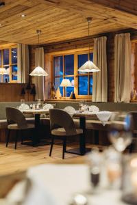 En restaurant eller et spisested på Genusshotel Vermala Montafon