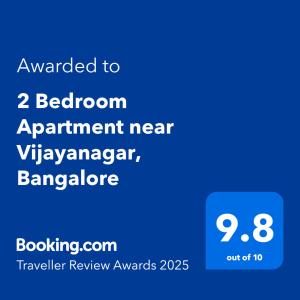 班加罗尔2 Bedroom Apartment near Vijayanagar, Bangalore的手机的屏幕,文字升级到卧室公寓,靠近常春藤