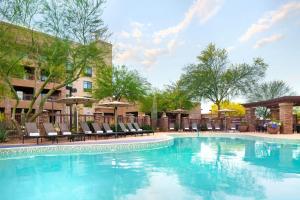 Piscina a Courtyard by Marriott Scottsdale Salt River o a prop