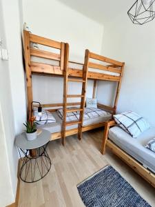 Una cama o camas en una habitación de Ferienhaus Silke