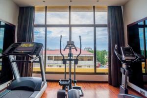 Fitnes oz. oprema za telovadbo v nastanitvi Peninsula Hotel Dar Es Salaam