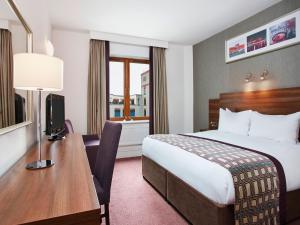 Gallery image of Leonardo Hotel Dublin Christchurch in Dublin