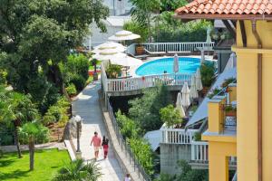 Poolen vid eller i närheten av Amadria Park Grand Hotel 4 Opatijska Cvijeta