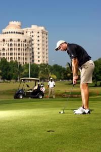 Golf sur le terrain de le complexe hôtelier ou à proximité