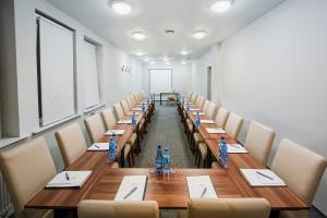 Zona de afaceri și/sau sala de conferințe de la Falenty Biznes i Wypoczynek