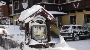 L'établissement Hotel Dorfgasthof Schlösslstube en hiver