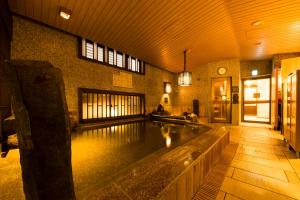 Снимка в галерията на Dormy Inn Premium Wakayama Natural Hot Spring в Вакаяма