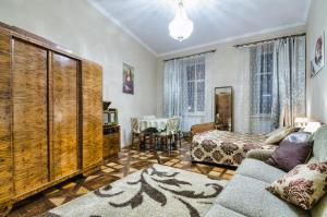 Гостиная зона в Modern and Classic apart. Central location