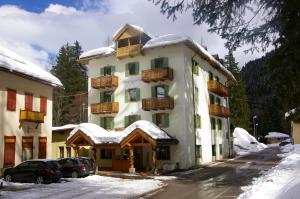 Hotel Zanella durante o inverno