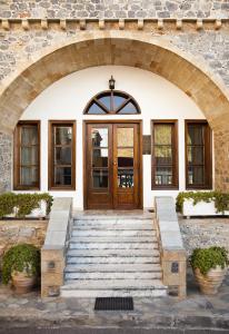 La fachada o entrada de Filoxenia Hotel Monemvasia