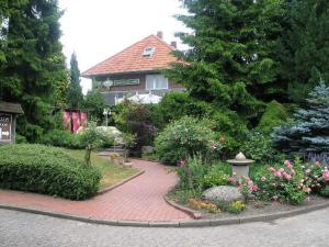 Foto de la galería de Hotel-Restaurant Pfeffermühle en Dörverden