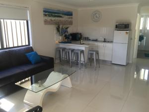 Dapur atau dapur kecil di Lazy Dayz Shellharbour