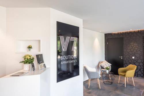 A seating area at V7 Boutique Appartements