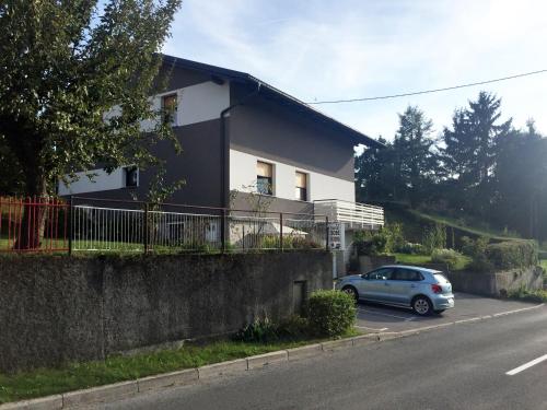 Afbeelding uit fotogalerij van Tourist Rooms Sajovic in Postojna