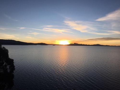 Un paisaje natural cerca del complejo de cabañas