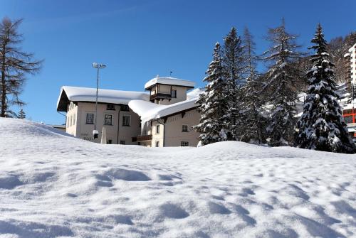 Hotel Parsenn žiemą