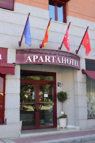 Fotografija v galeriji nastanitve Apartahotel Villa de Parla v mestu Parla