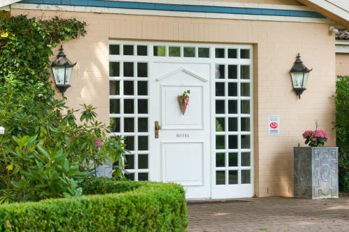 The facade or entrance of Gästehaus Schloss Bothmer