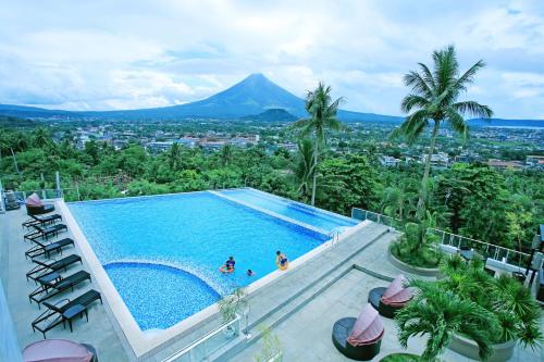 The swimming pool at or close to The Oriental Hotel Legazpi