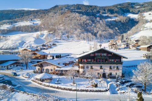 L'établissement Hotel Senningerbräu en hiver