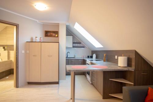 Eldhús eða eldhúskrókur á Apartament Luna