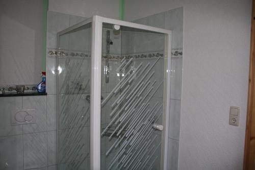 Un baño de Ferienwohnung Helbing