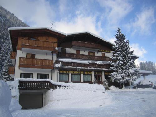 Hotel Bucaneve durante el invierno