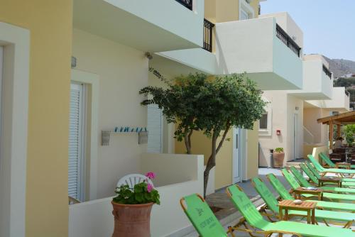 A balcony or terrace at Olive Grove Apartments