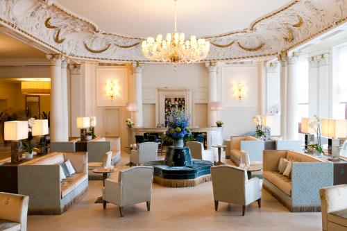 Seating area sa Savoia Excelsior Palace Trieste - Starhotels Collezione