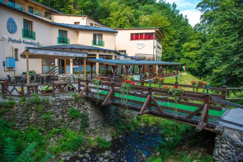 Dārzs pie naktsmītnes Patak Park Hotel Visegrád