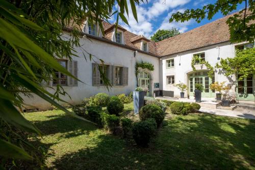 A garden outside Villa Louise