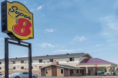 a sign for a speed restaurant in a parking lot at Super 8 by Wyndham Boise in Boise