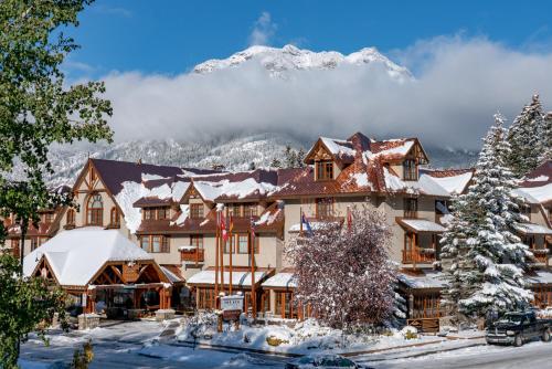 Banff Caribou Lodge and Spa ในช่วงฤดูหนาว