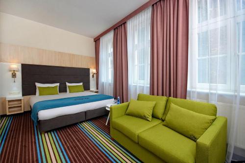 Ліжко або ліжка в номері Stay inn Hotel Gdańsk