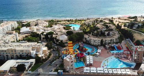 Piscine de l'établissement Mahdia Beach & Aqua Park ou située à proximité