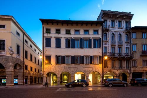 Edifici on està situat l'hostal o pensió