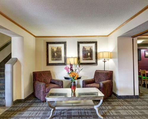 Quality Inn Fort Smith I-540 휴식 공간